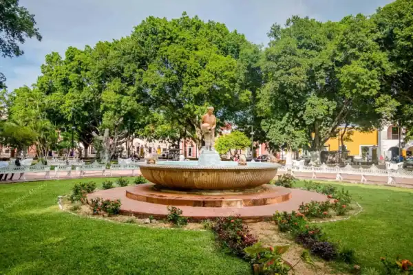 Valladolid main square fountain