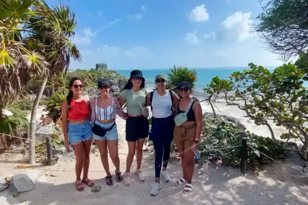Group of girls  visiting Tulum ruins on private tour