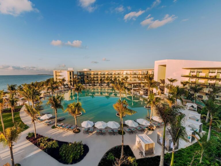 Haven Riviera Cancun hotel