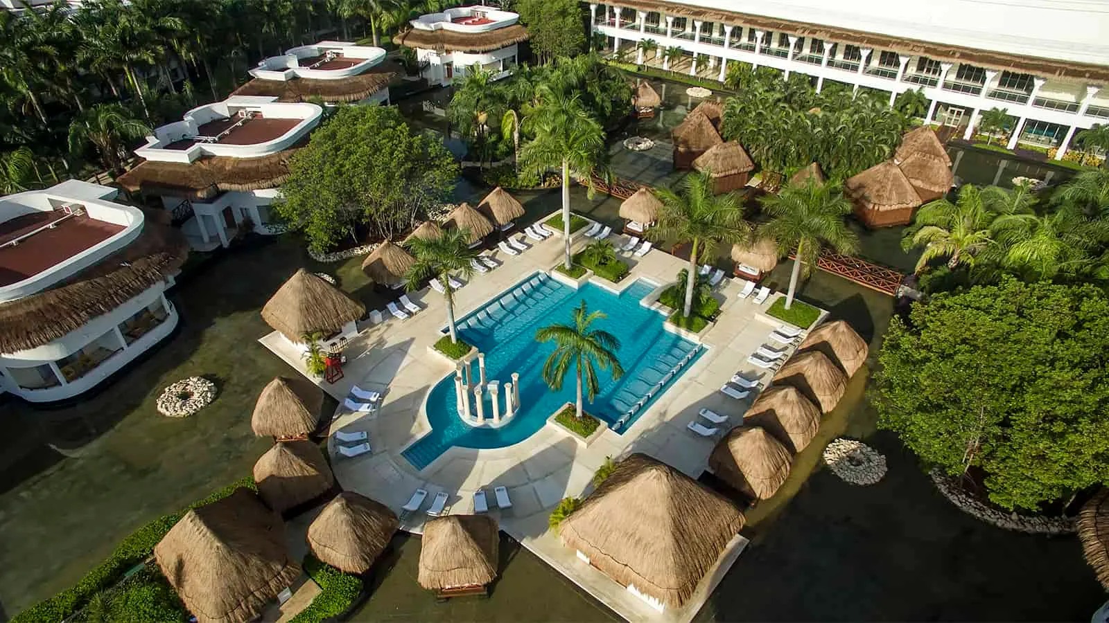 Princess Resorts Riviera Maya hotel and private tour pickup