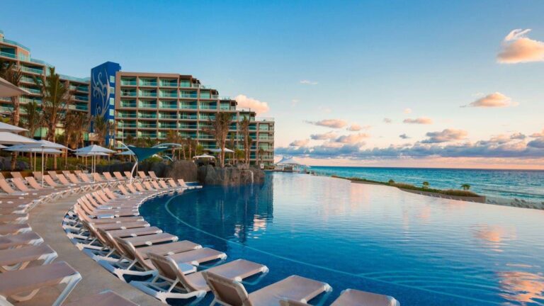 Hard Rock Cancun hotel