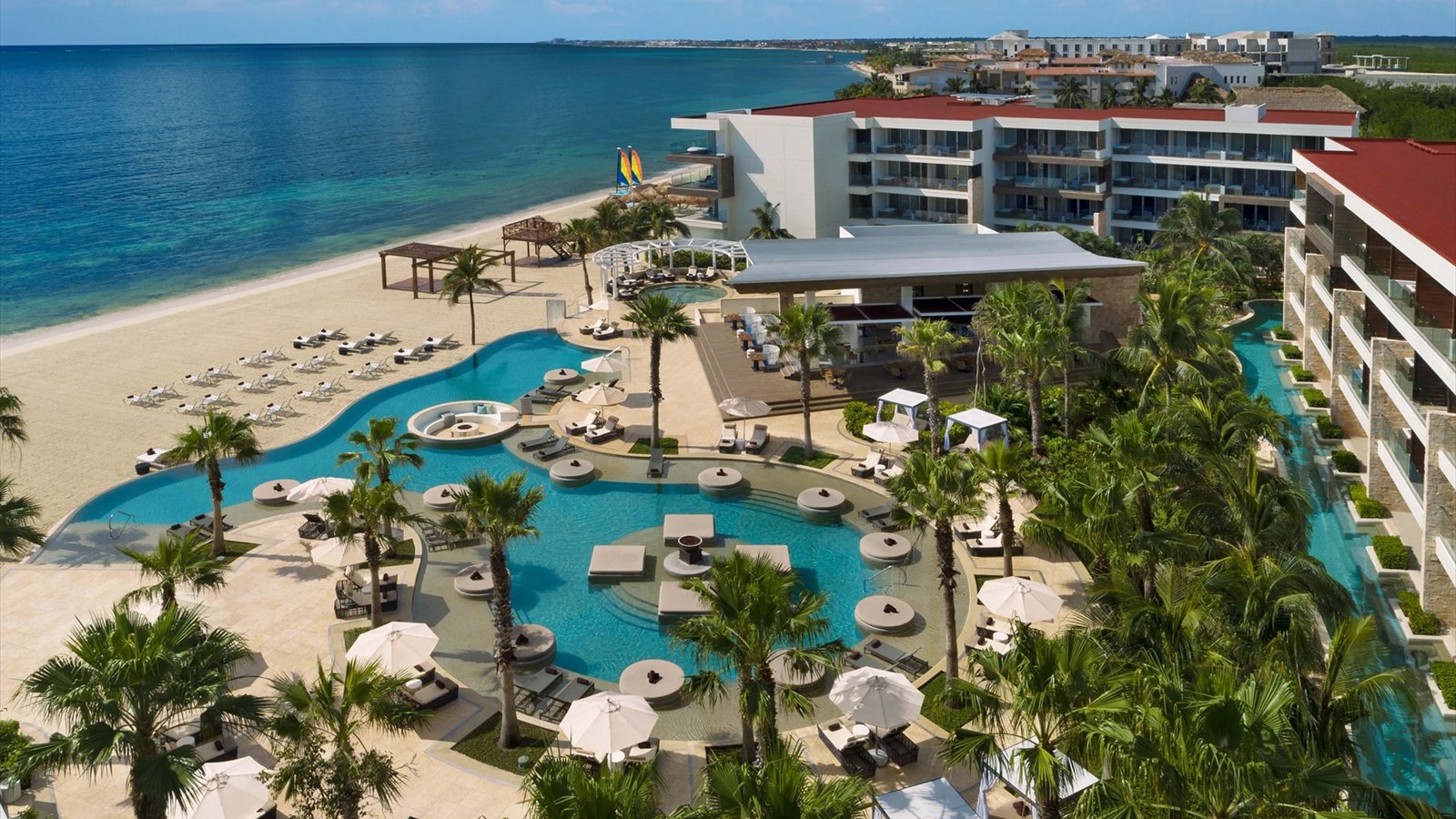 Secrets Riviera Cancun hotel and private tour pickup