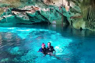 Private cenote tour
  Cancun couple alone at Dos Ojos