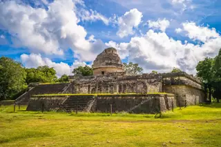 El Caracol
  observatory on Equinox Chichen Itza tour