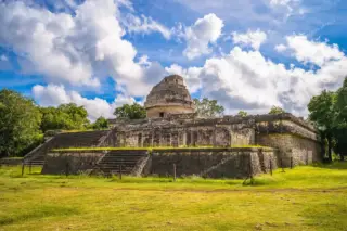 El Caracol
  observatory on Equinox Chichen Itza tour