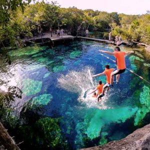 Cenote Azul