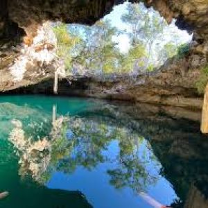Cenote Kuxtal