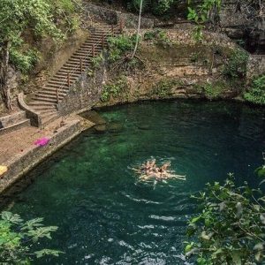 Cenote Xlakaj