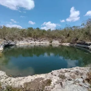 Cenote Xplato